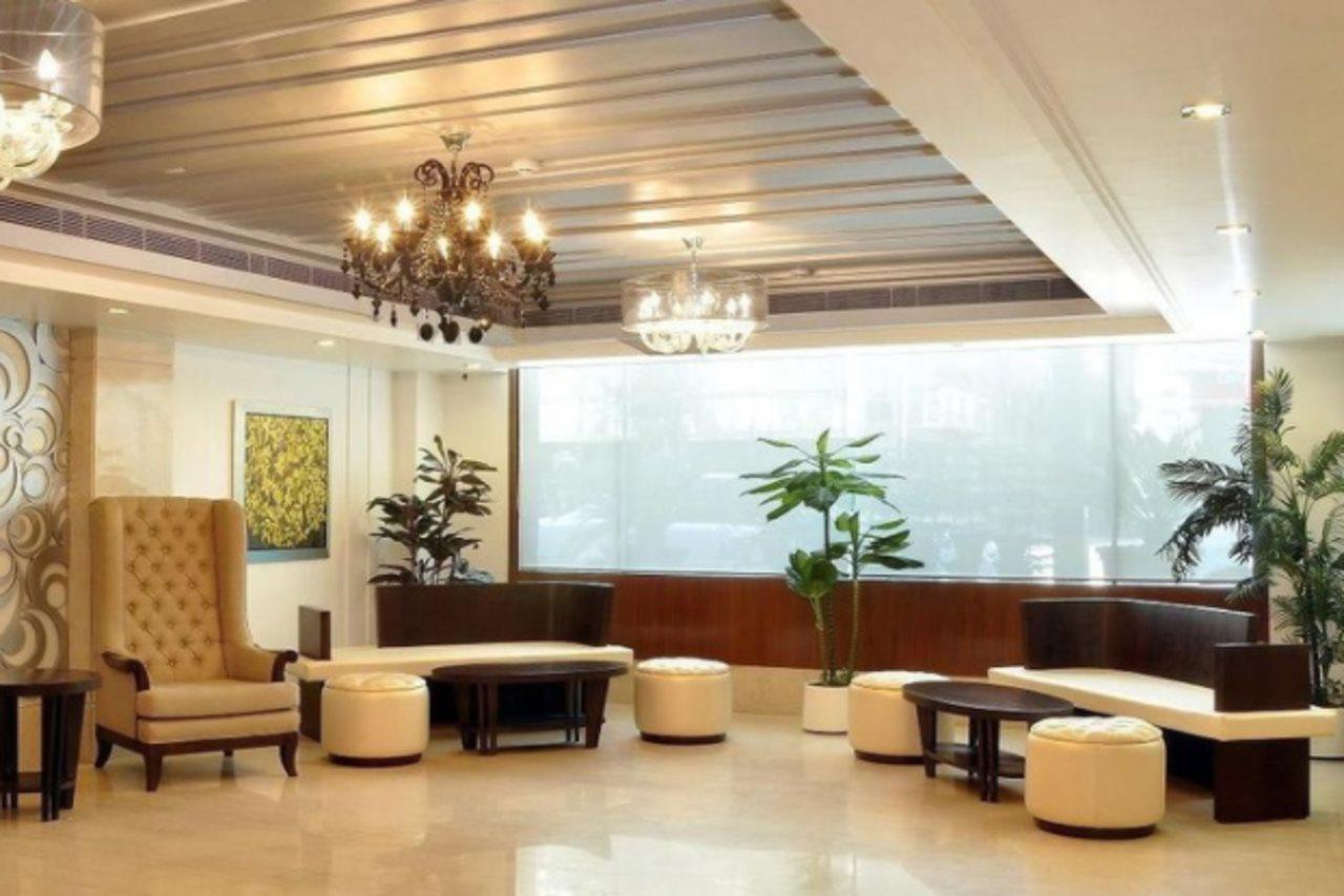 Almondz Hotel New Delhi Exterior foto
