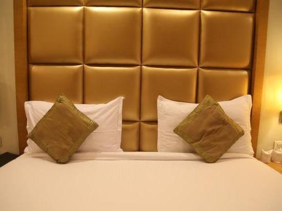 Almondz Hotel New Delhi Exterior foto